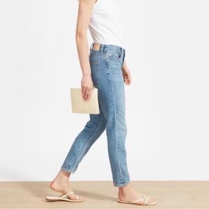 EVERLANE Super Soft Straight Leg Jeans in Medium Wash SZ 29 100% Organic Cotton